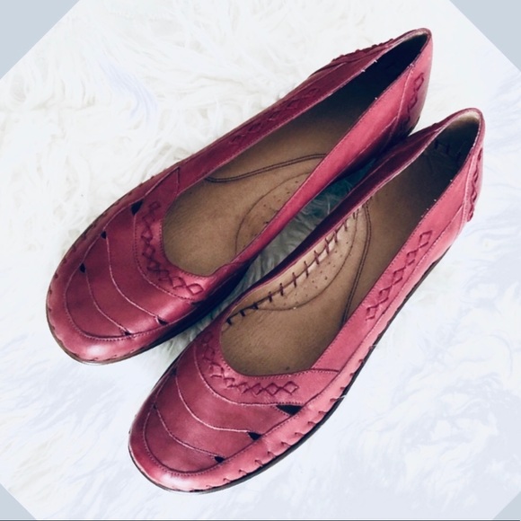 Easy Spirit Shoes - EASY SPIRIT  Dixie Red Leather Loafer Esevonna 10